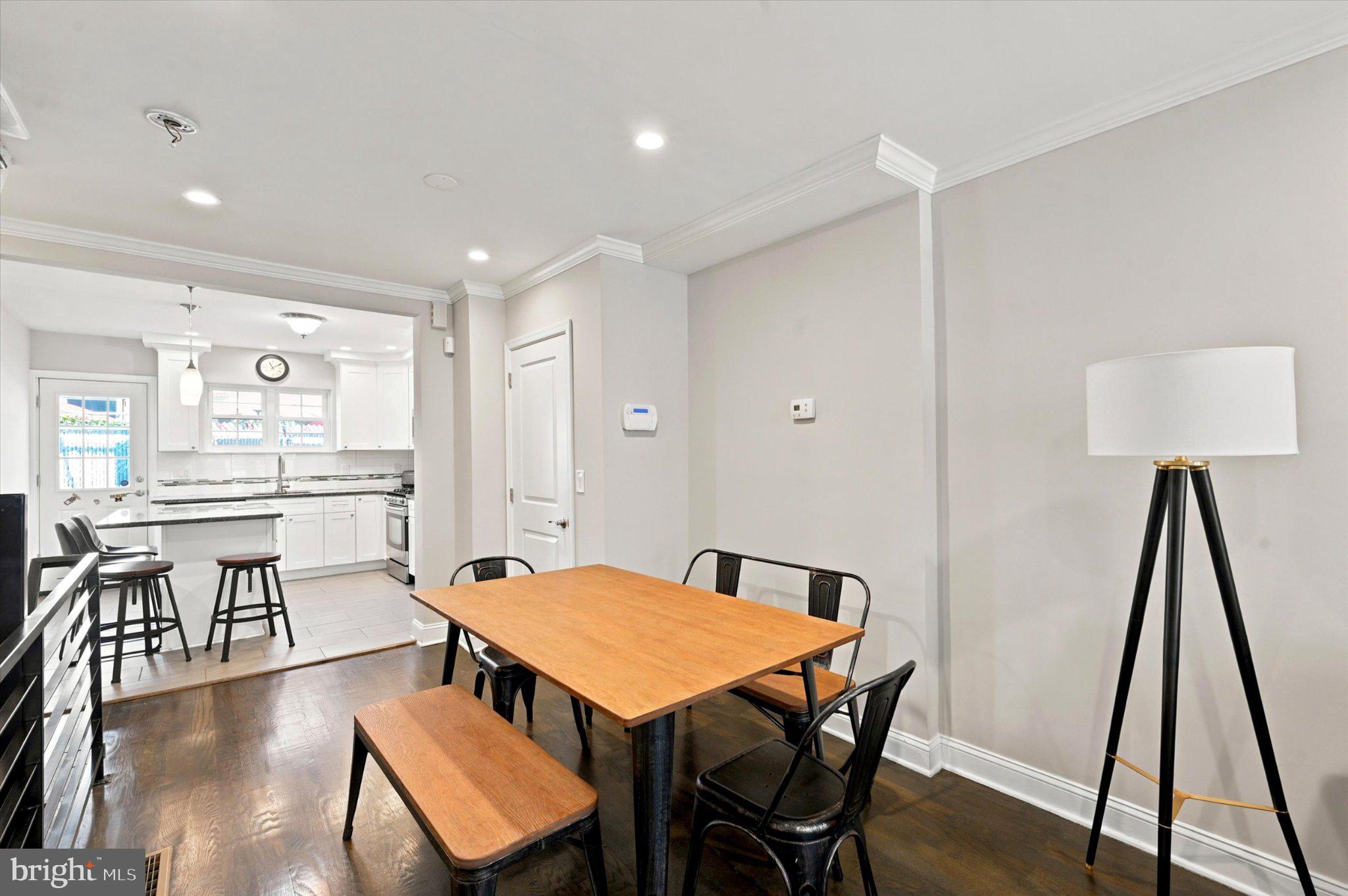 PASSYUNK SQUARE - Residential