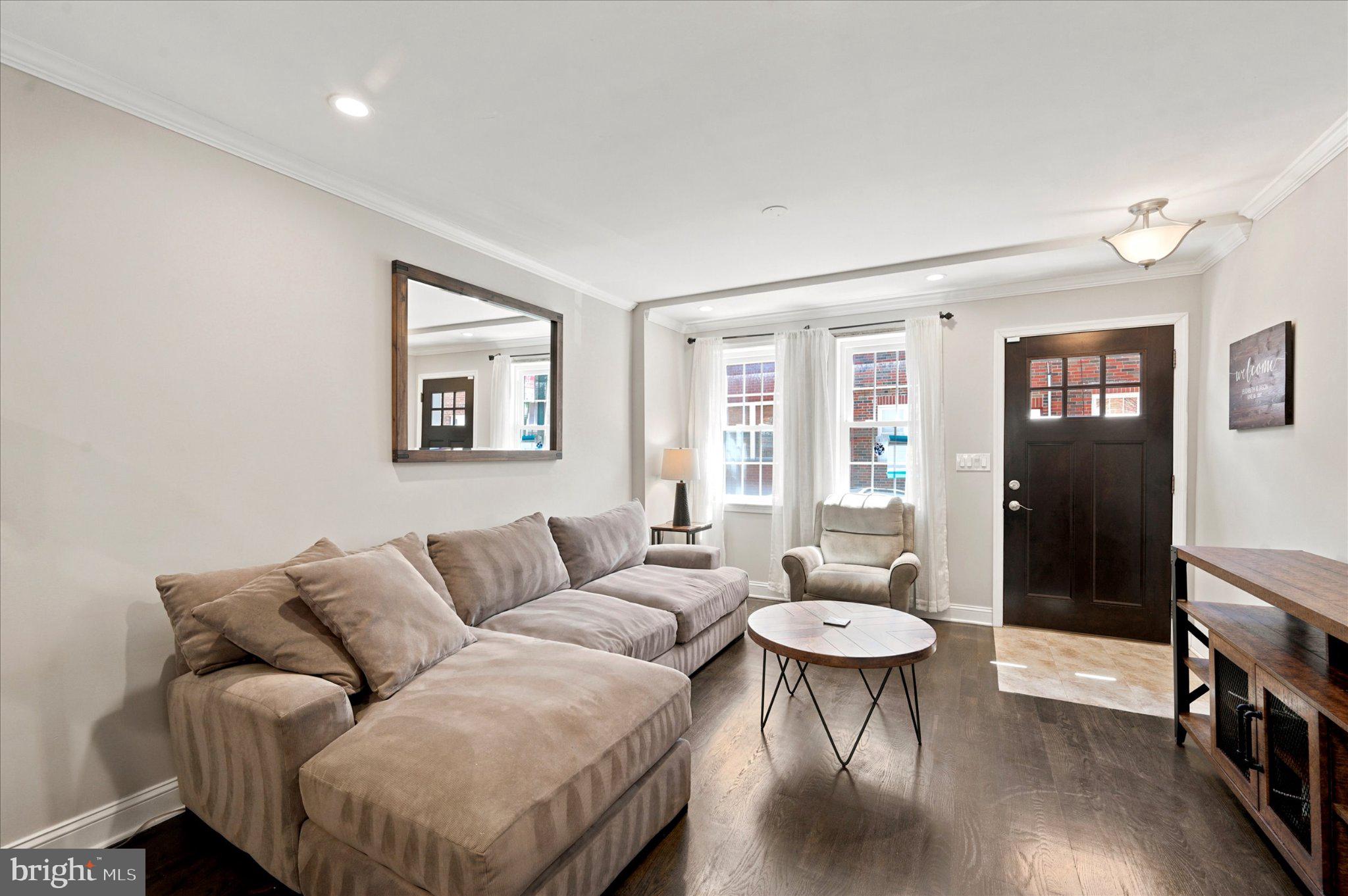 PASSYUNK SQUARE - Residential