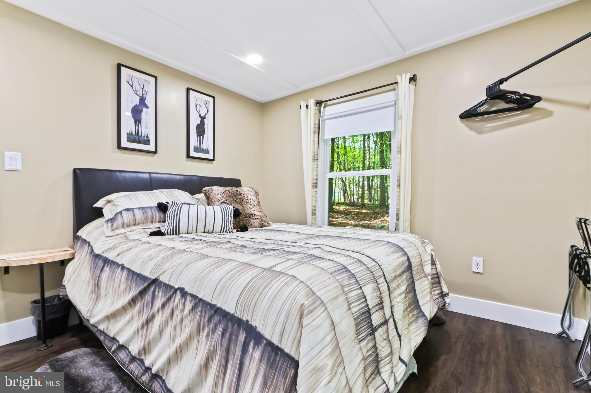 STILLWATER LAKE EST - Residential
