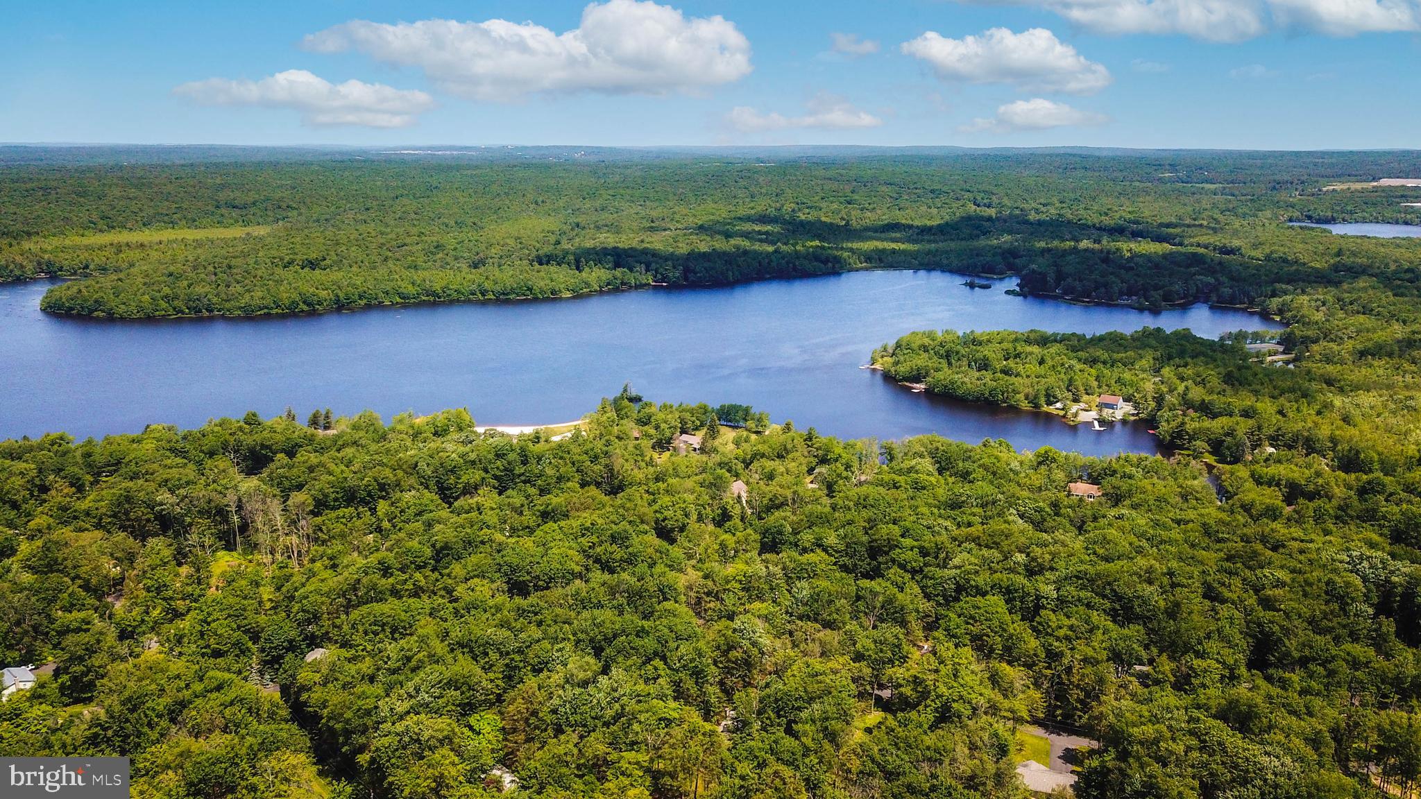 STILLWATER LAKE EST - Residential