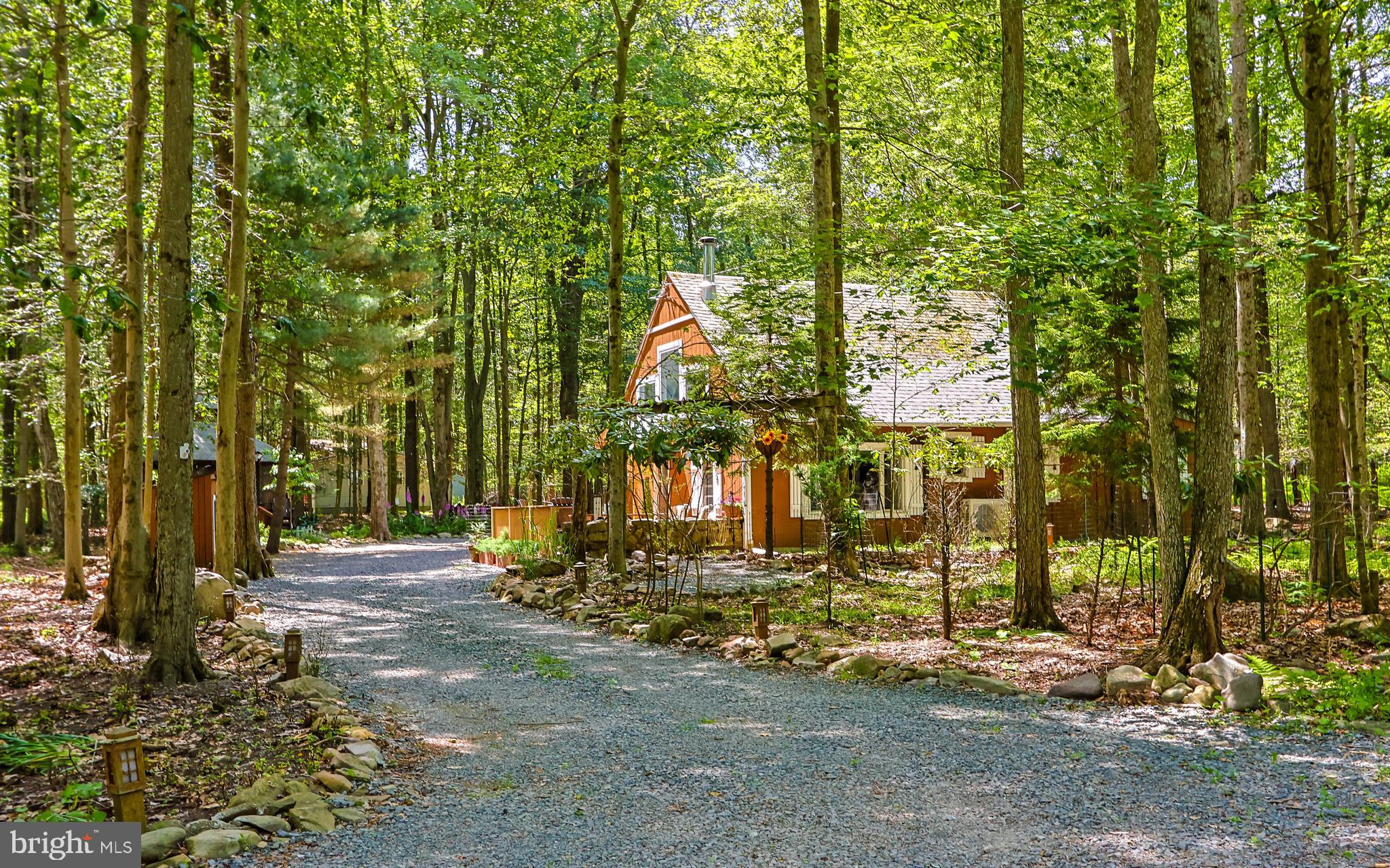 STILLWATER LAKE EST - Residential