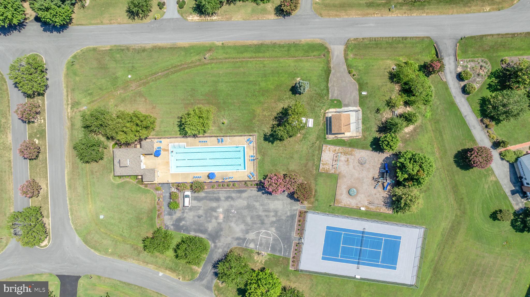 LANDINGS AT PINEY POINT - Residential