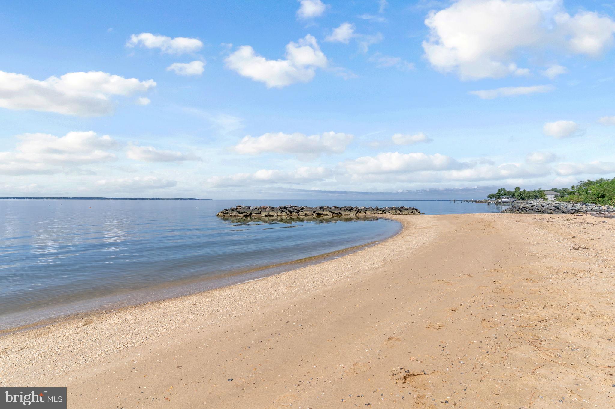 LANDINGS AT PINEY POINT - Residential