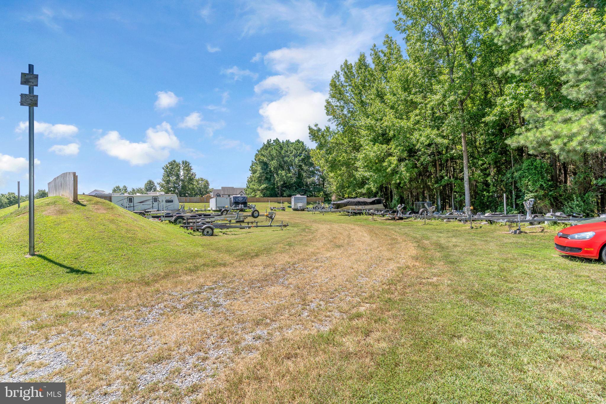 LANDINGS AT PINEY POINT - Residential