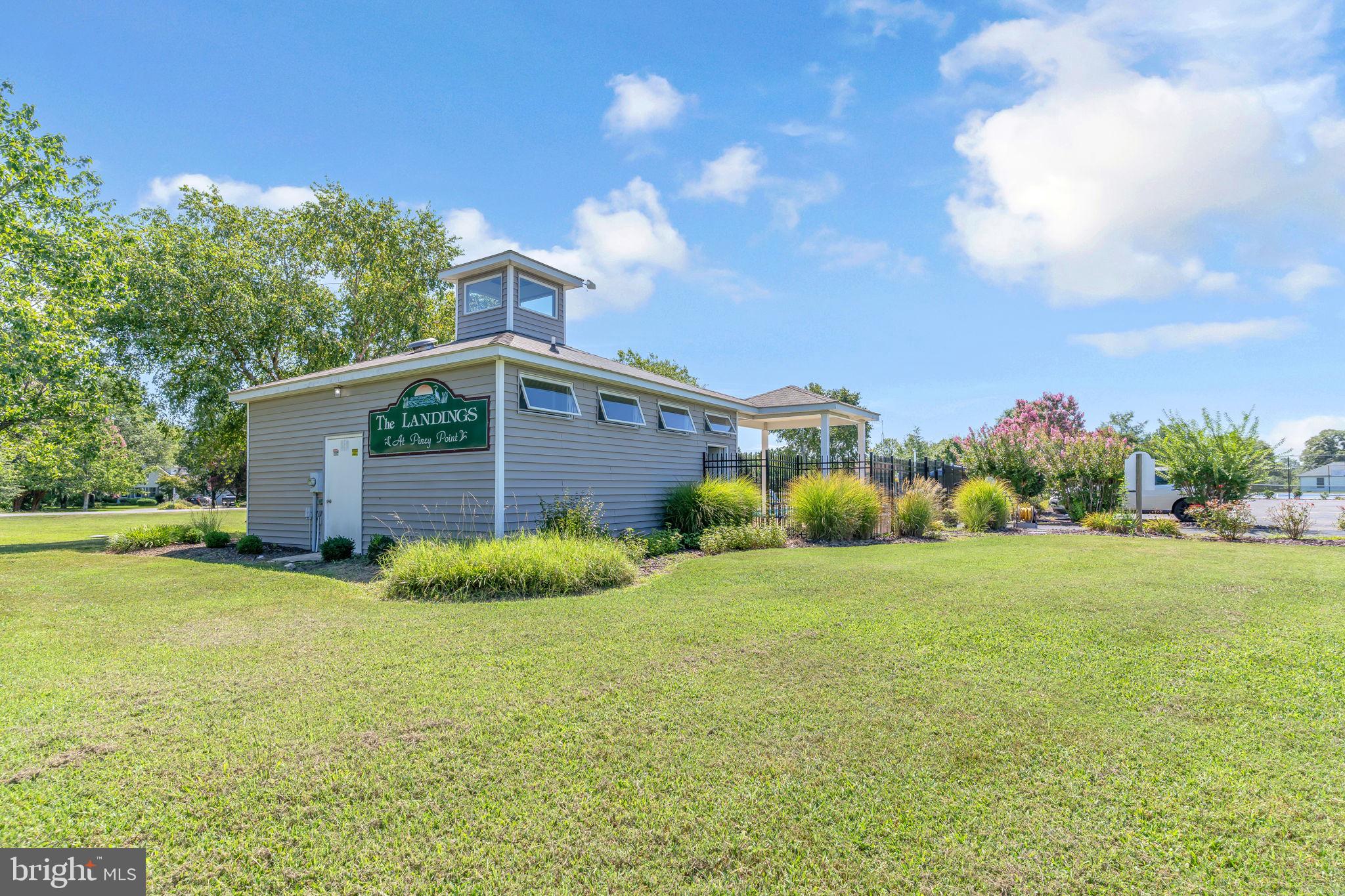LANDINGS AT PINEY POINT - Residential