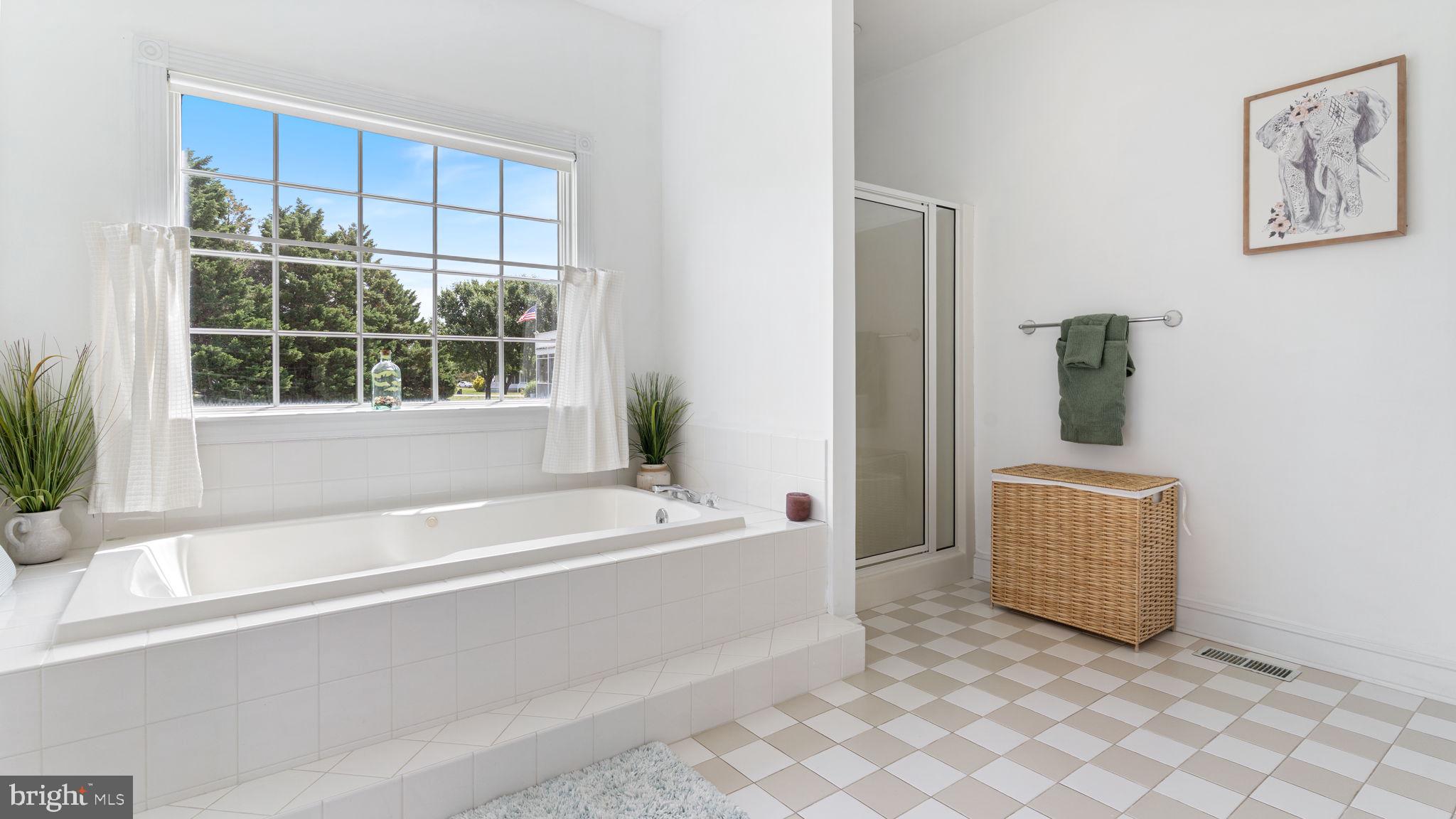 LANDINGS AT PINEY POINT - Residential