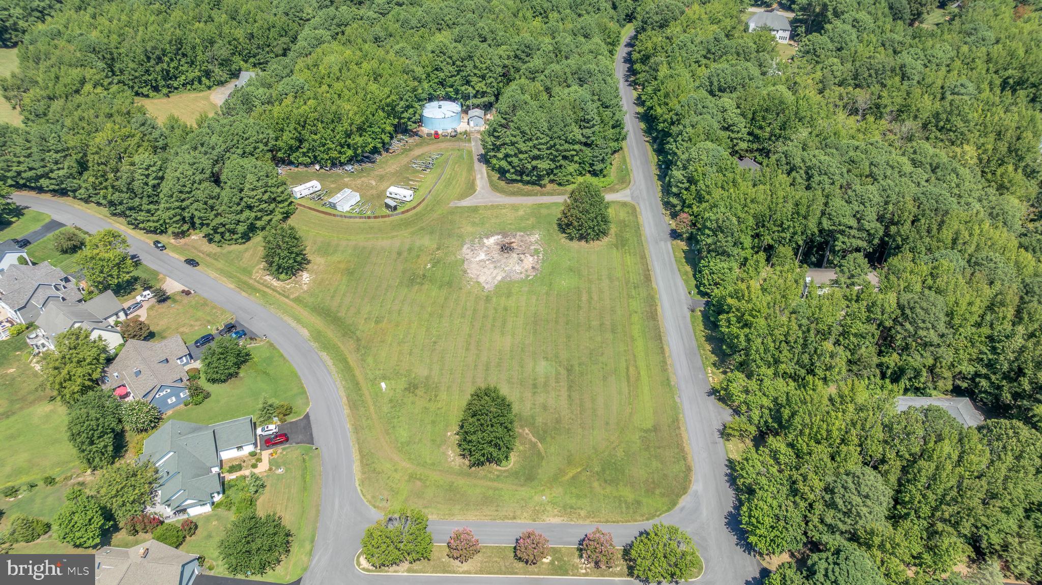 LANDINGS AT PINEY POINT - Residential