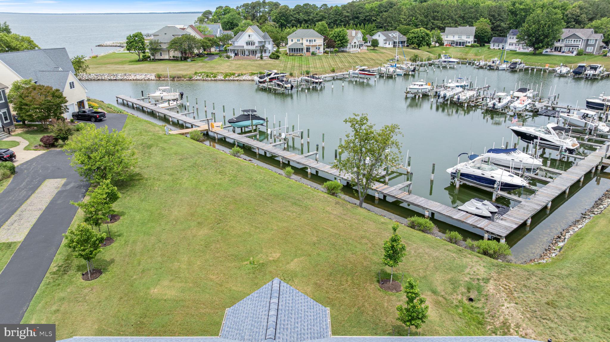 LANDINGS AT PINEY POINT - Residential