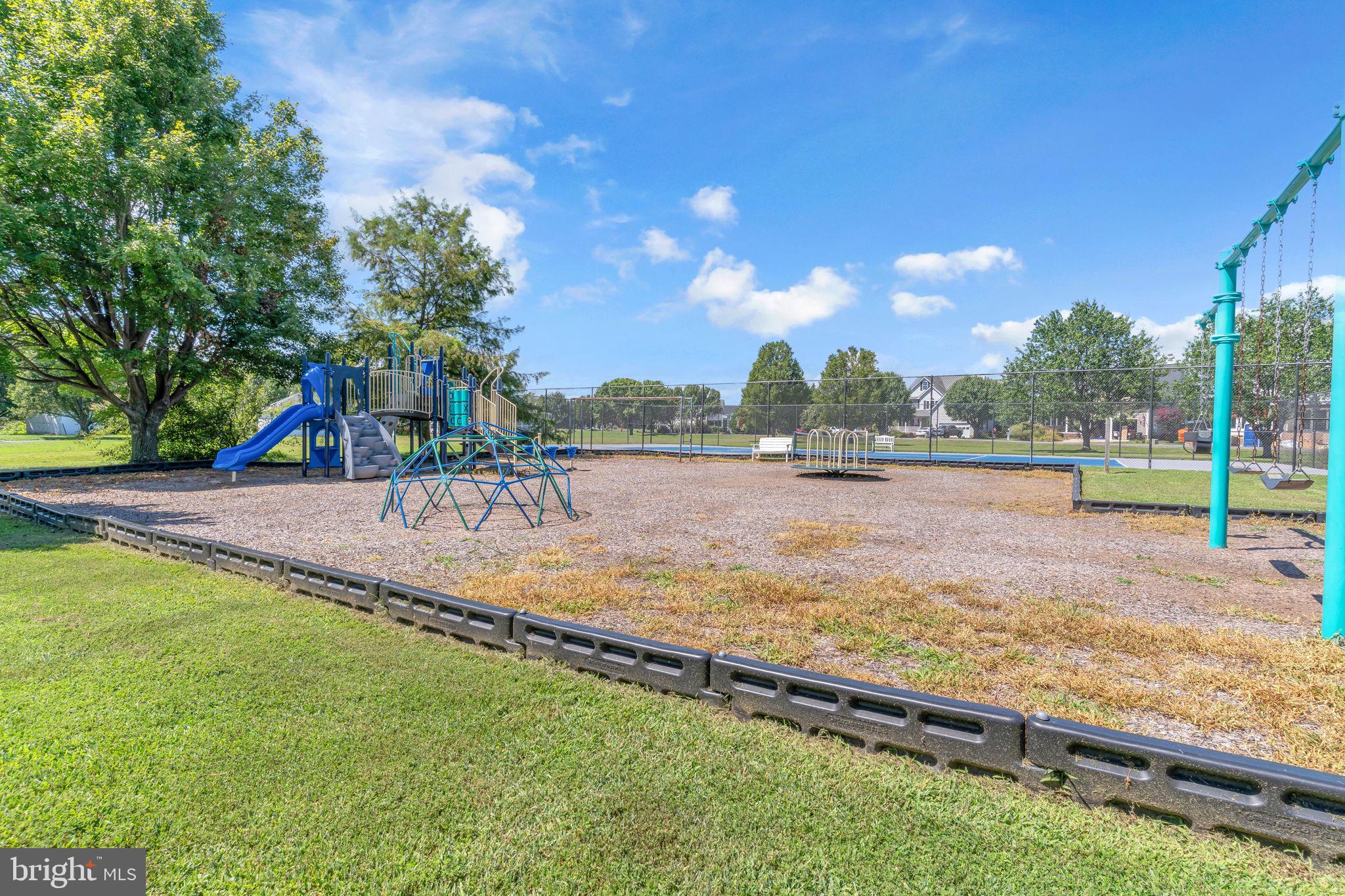 LANDINGS AT PINEY POINT - Residential