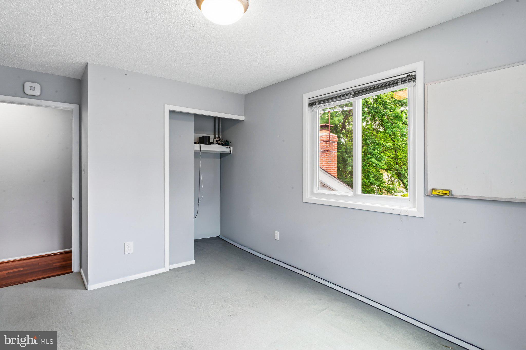SUGARLAND RUN - Residential