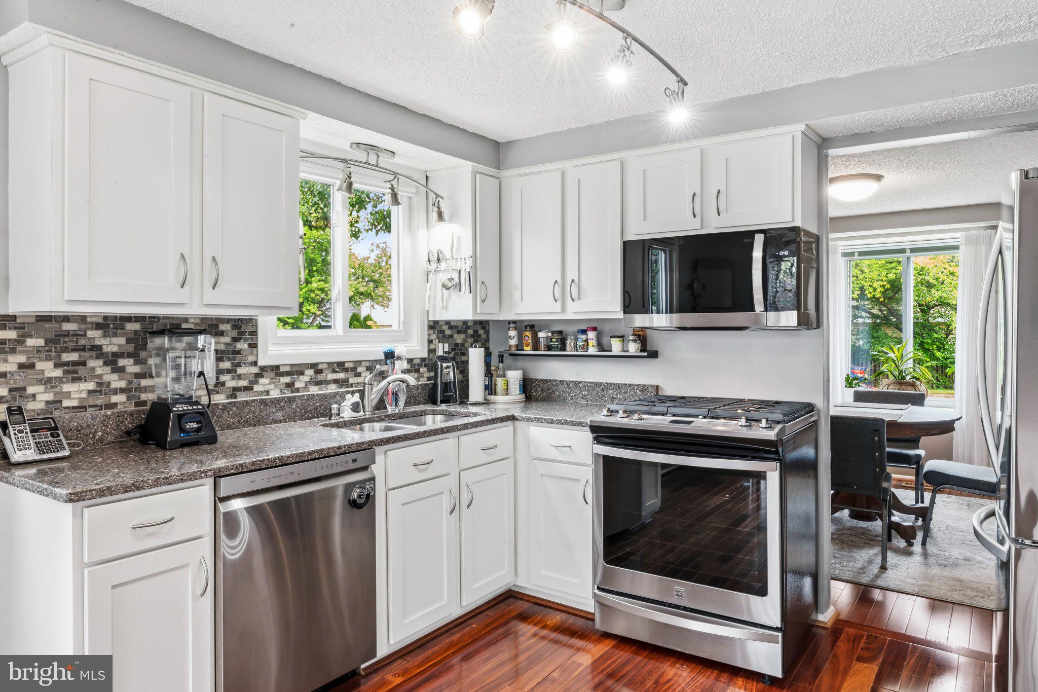 SUGARLAND RUN - Residential