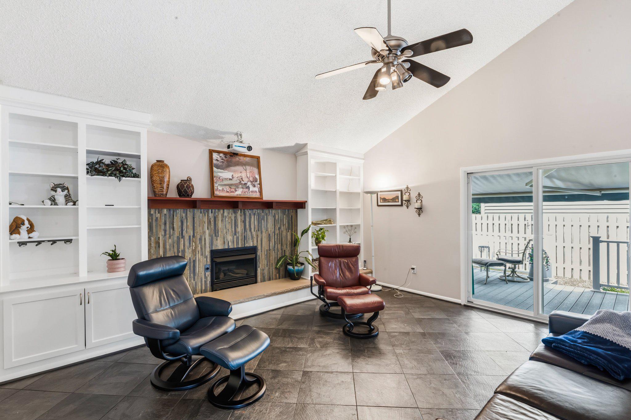 SUGARLAND RUN - Residential