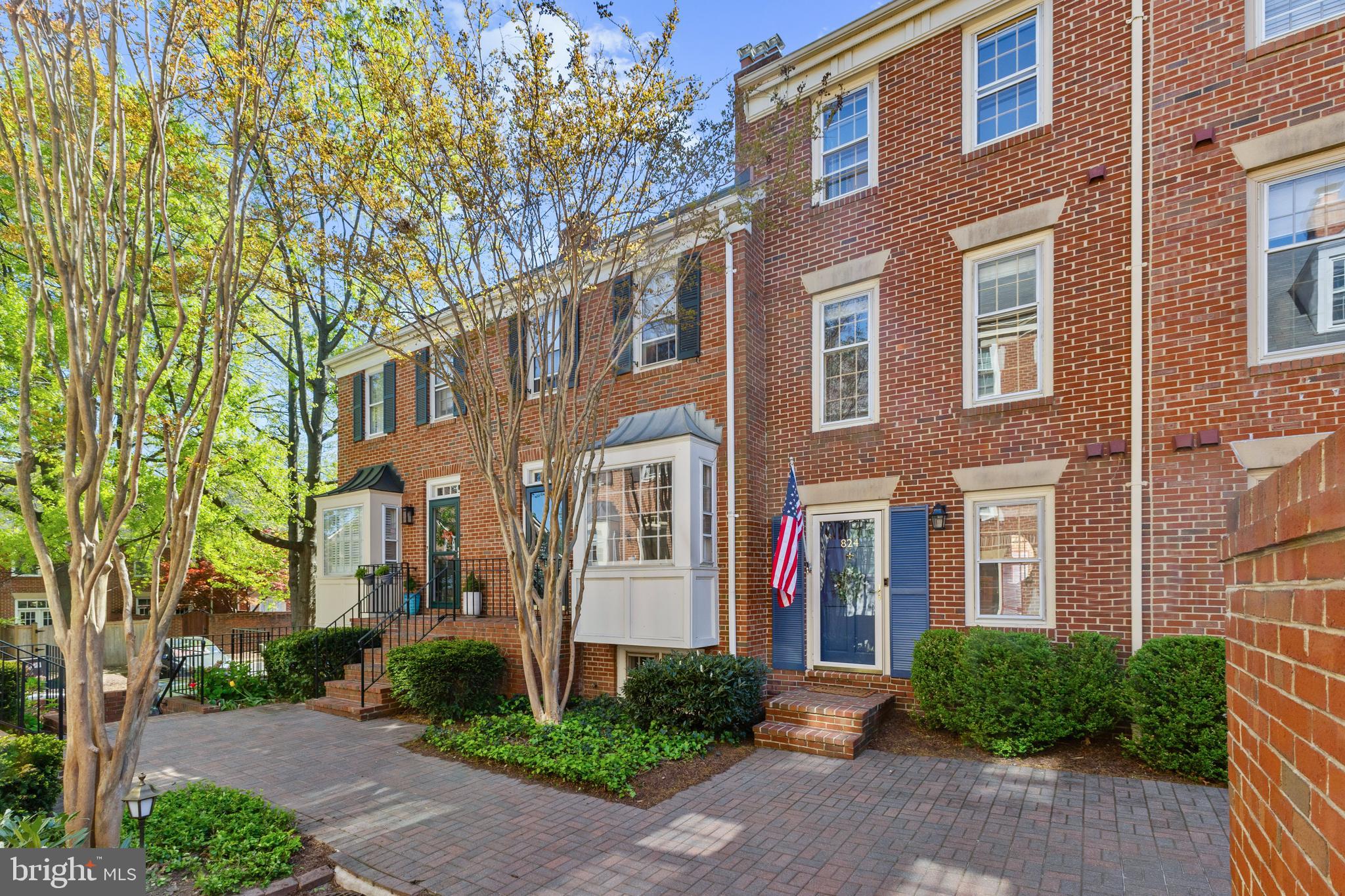 VIRGINIA VILLAGE - Residential