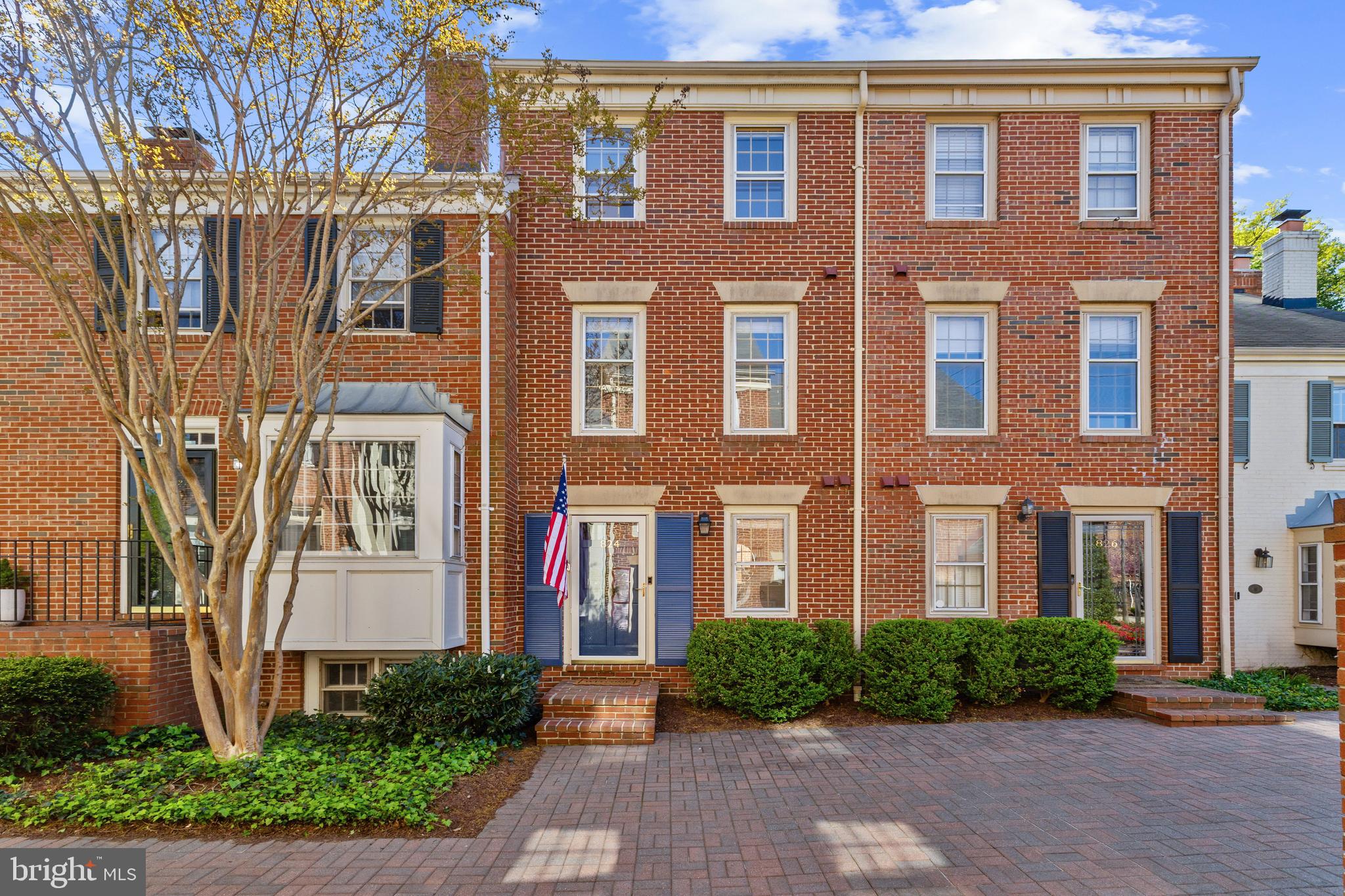 VIRGINIA VILLAGE - Residential