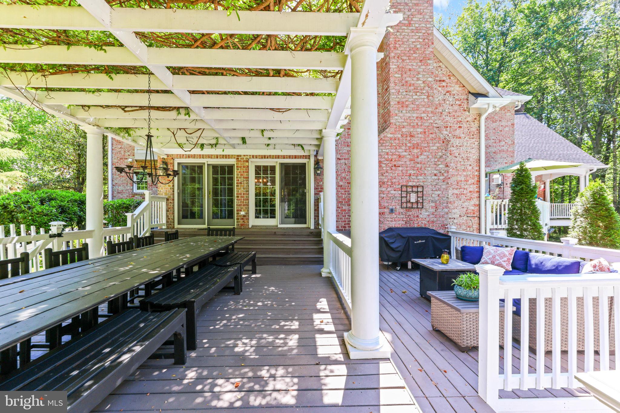 WOOD AT CARROLL RUN - Residential