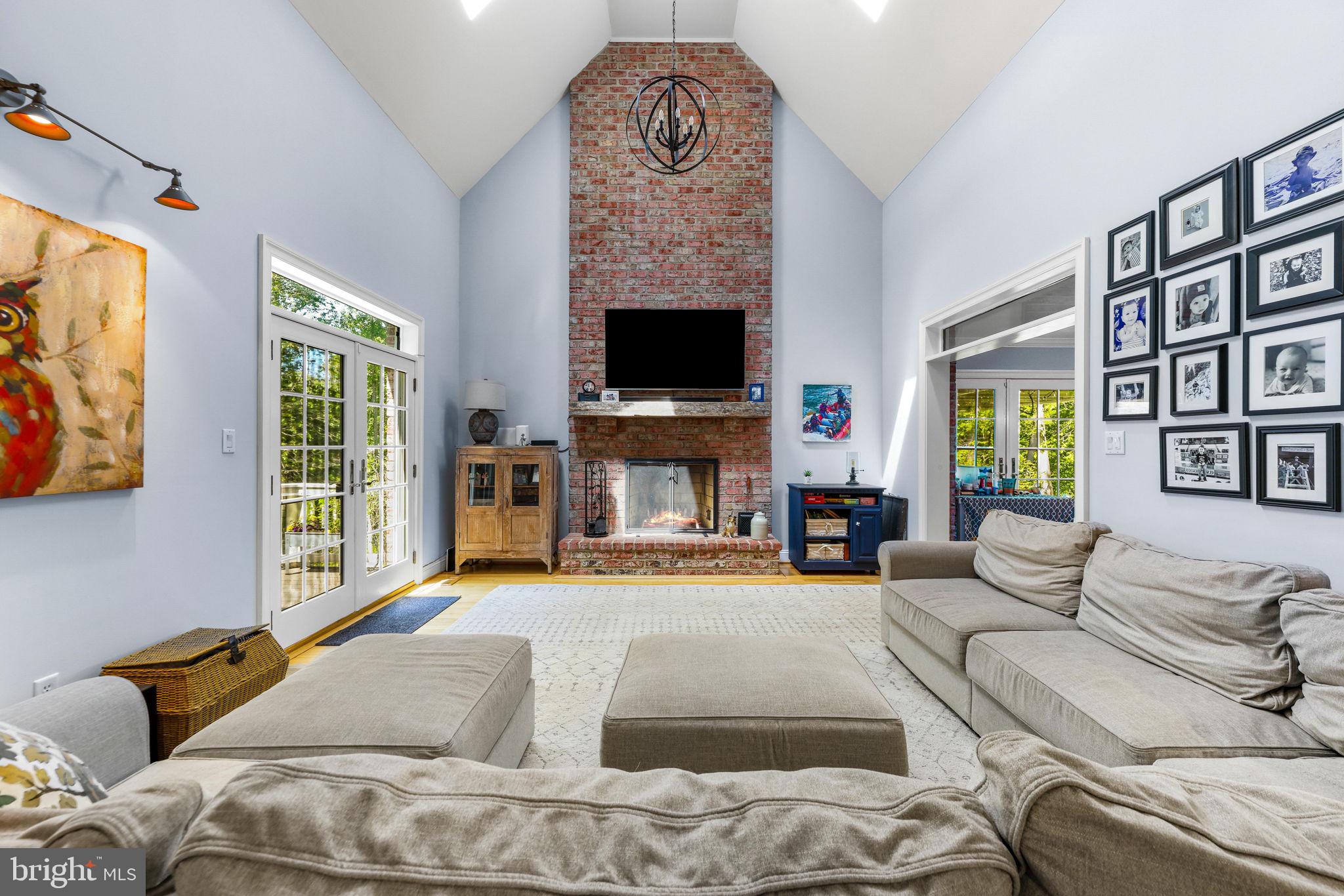 WOOD AT CARROLL RUN - Residential