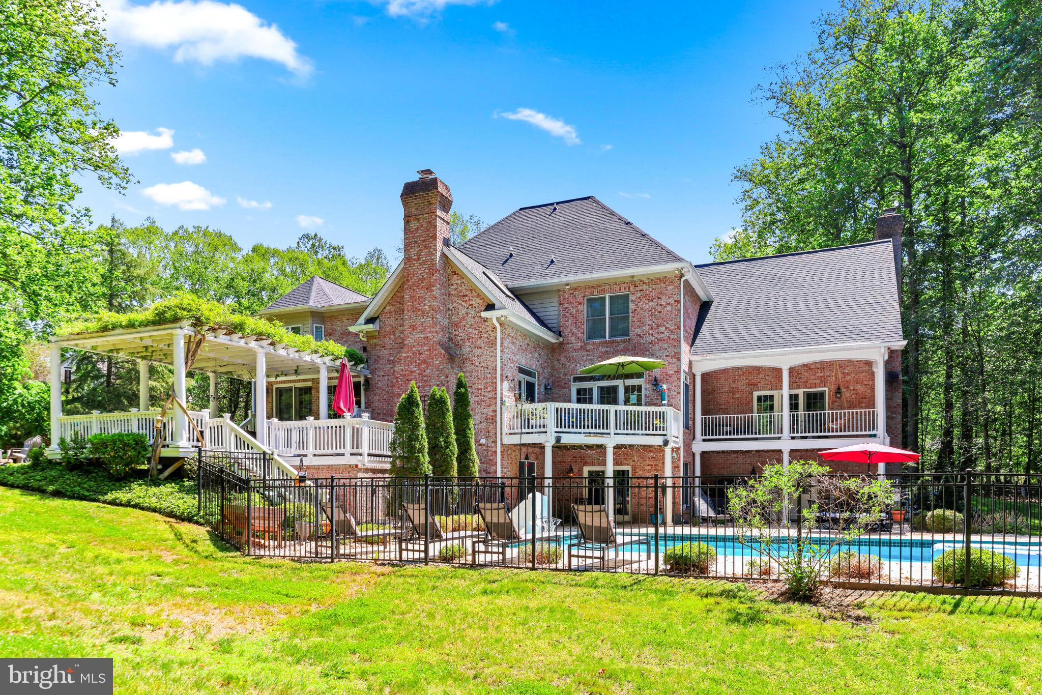 WOOD AT CARROLL RUN - Residential
