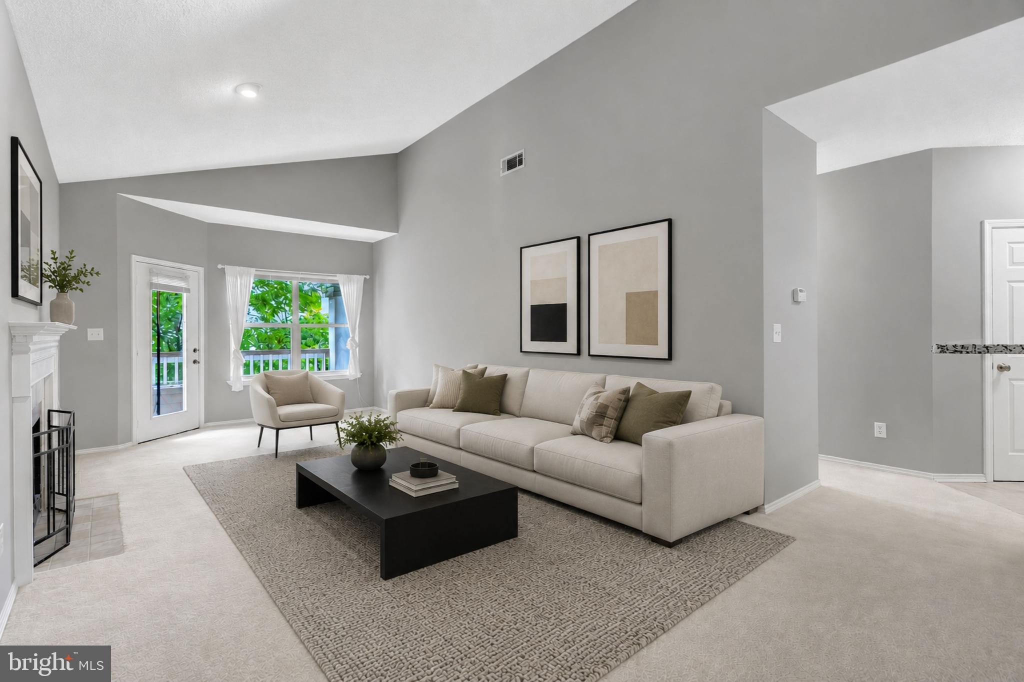 STONECROFT CONDO - Residential