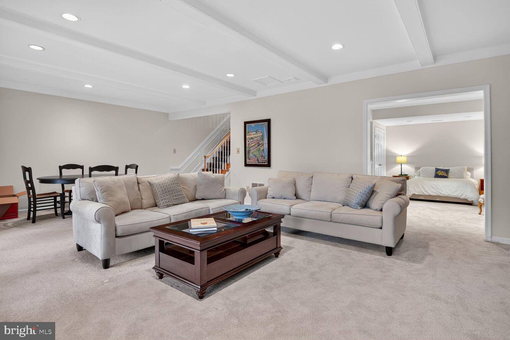 AVENEL - Residential