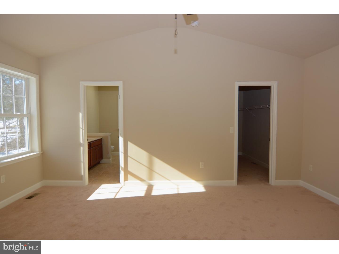 RIVER CREST - Residential