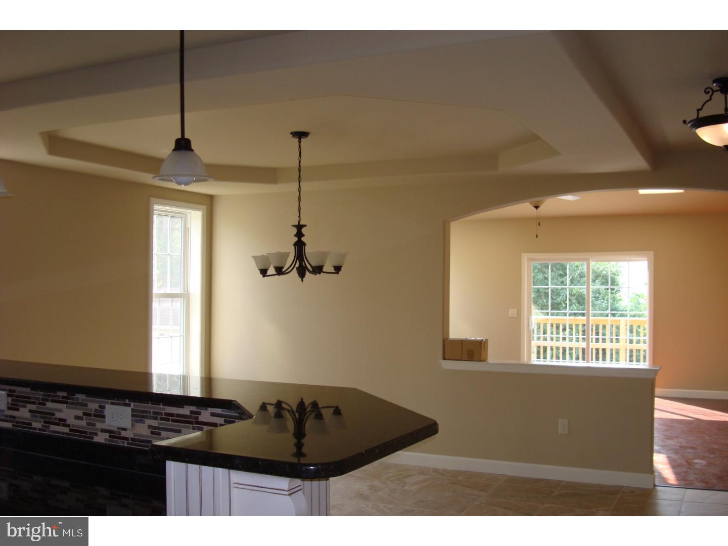 RIVER CREST - Residential
