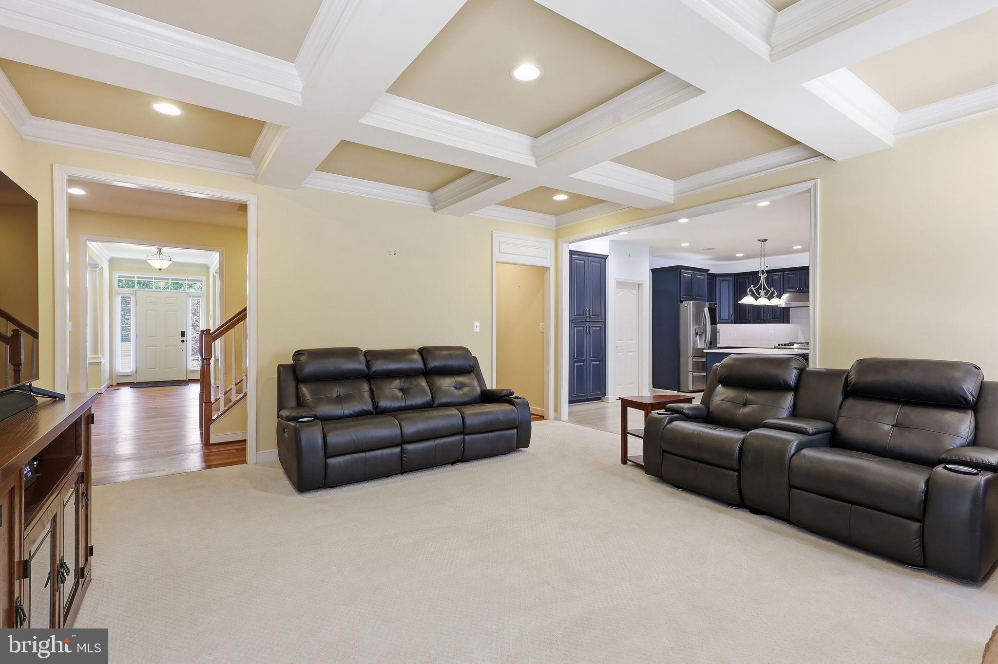 CHATHAM  VILLAGE - Residential