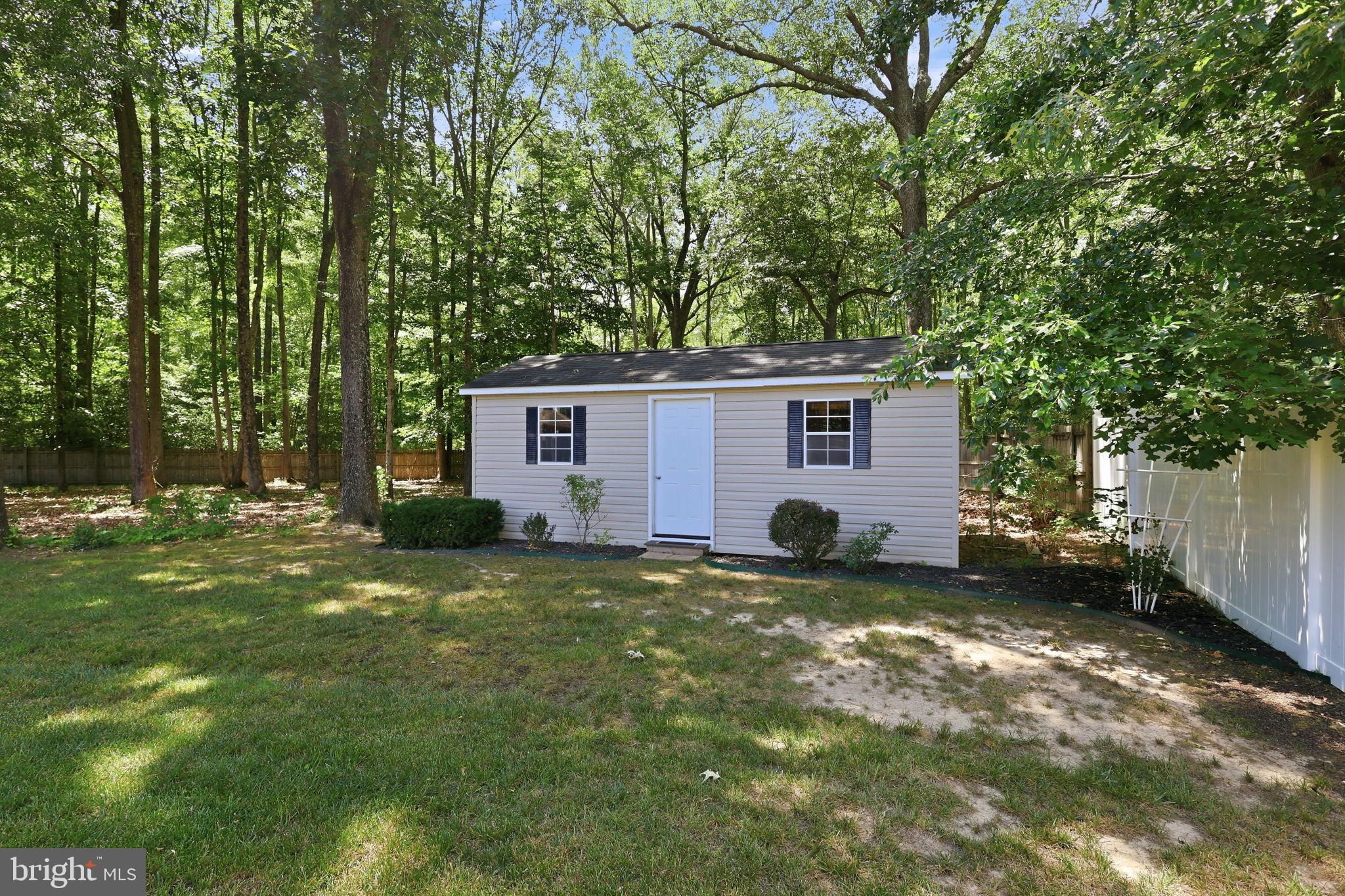 CHATHAM  VILLAGE - Residential