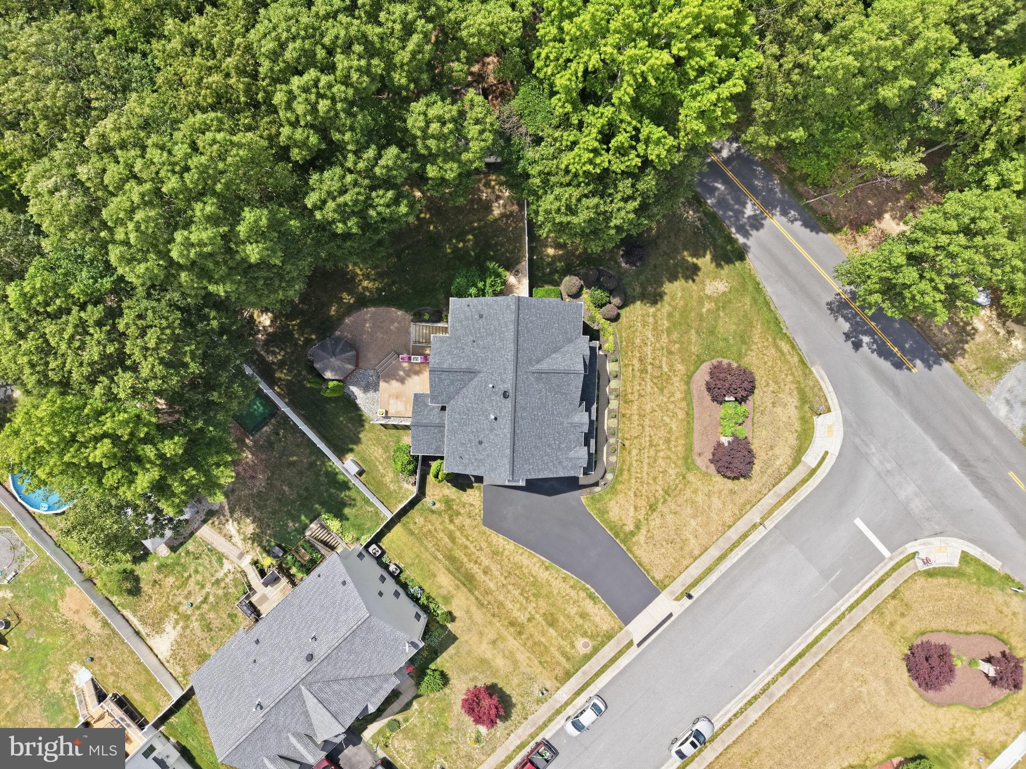 CHATHAM  VILLAGE - Residential