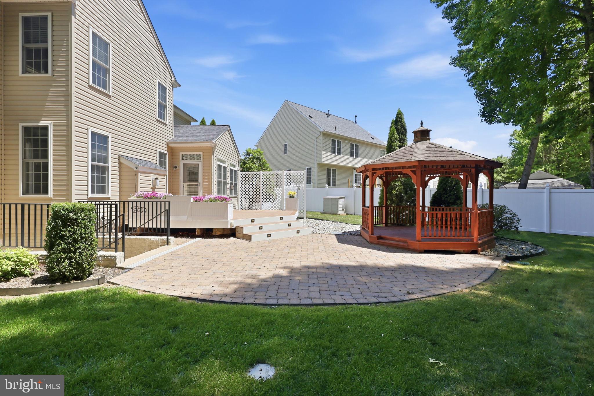 CHATHAM  VILLAGE - Residential