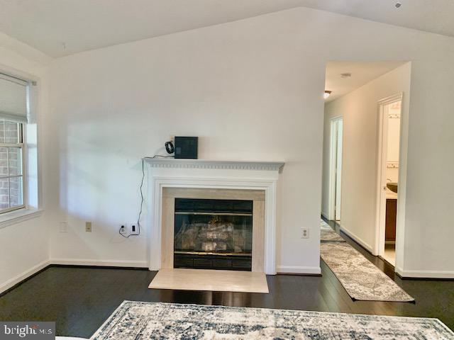 THE OAKS AT WASH WOODS CONDO - Residential Lease