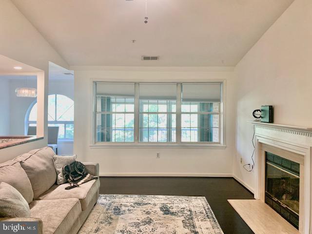 THE OAKS AT WASH WOODS CONDO - Residential Lease