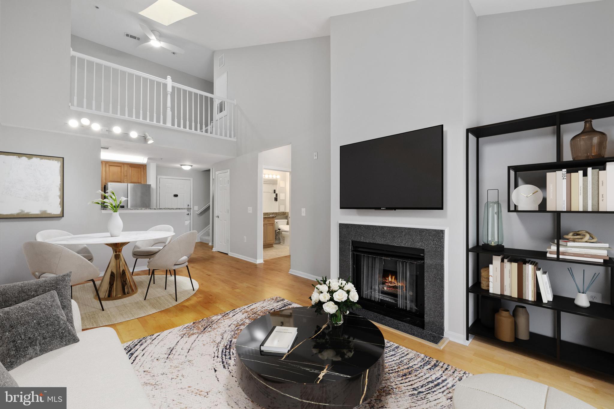 MARQUIS AT VIENNA STATION - Residential