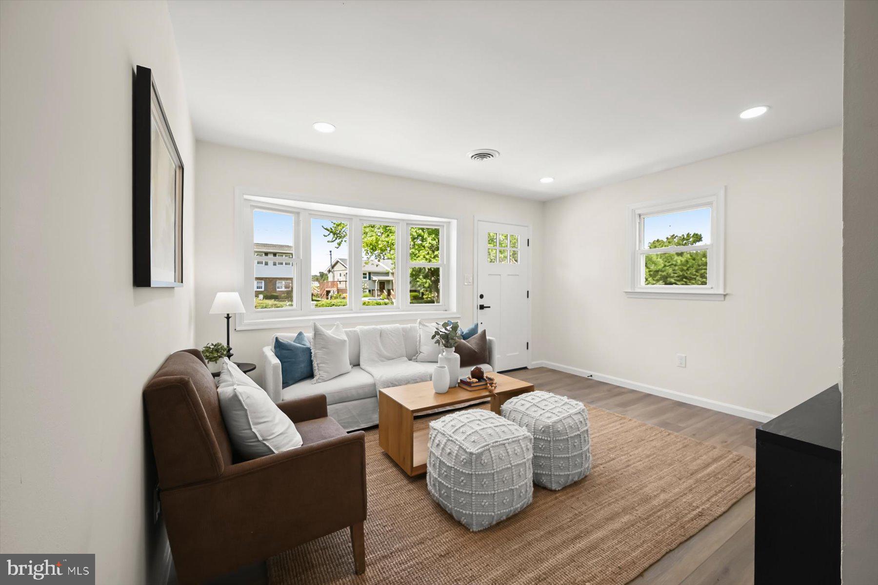 SUNSET BEACH - Residential