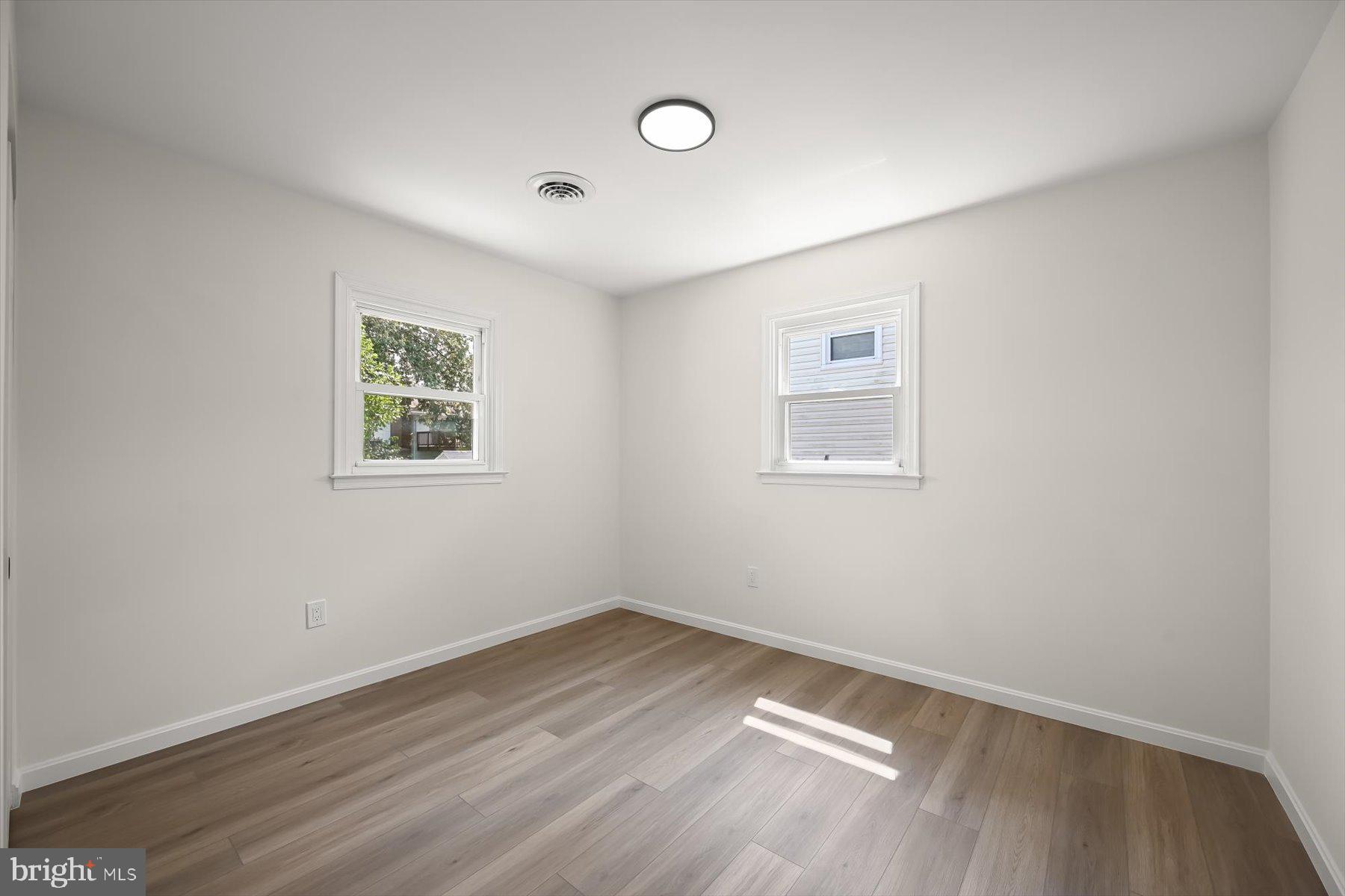 SUNSET BEACH - Residential