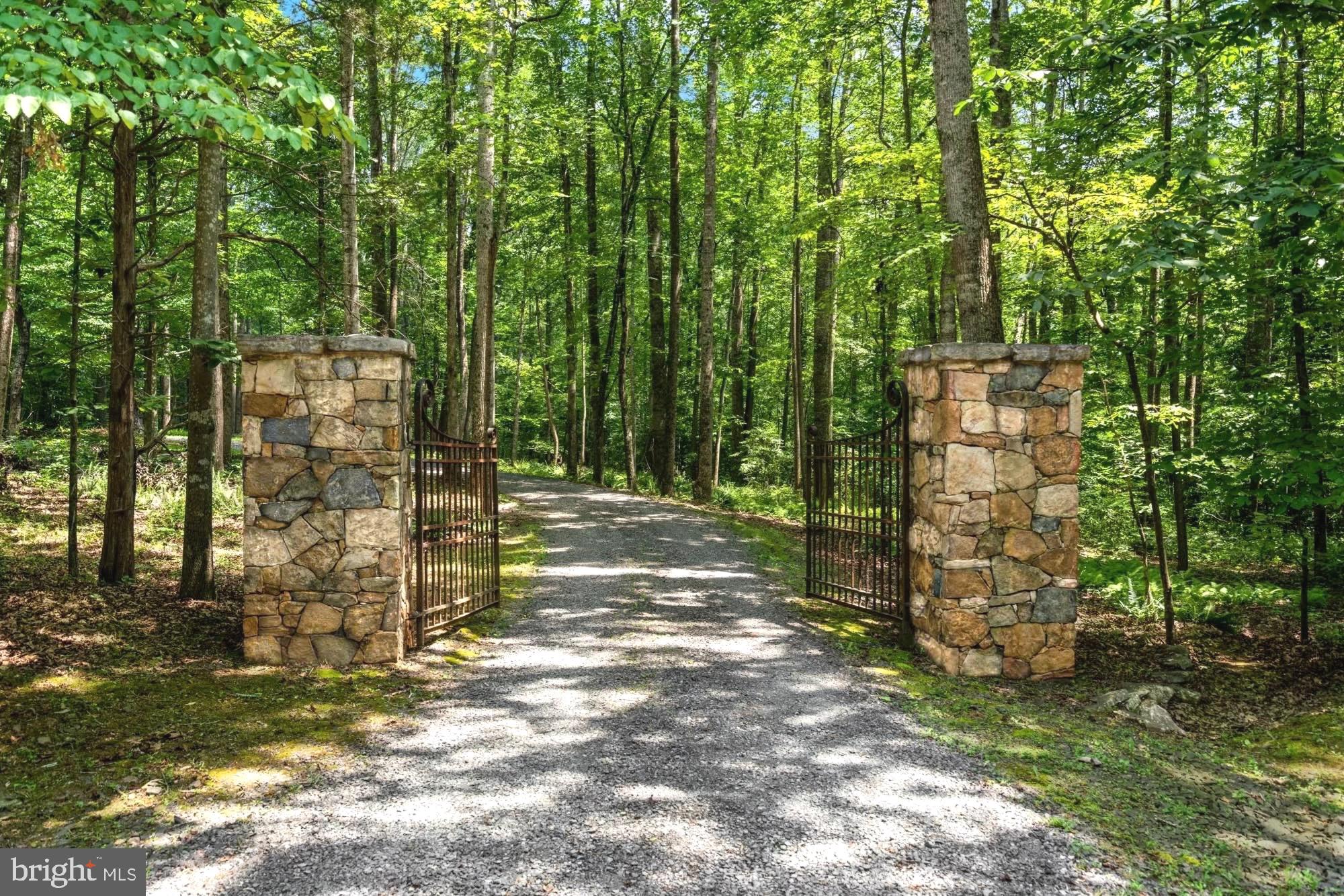 POPES CAMP - Residential