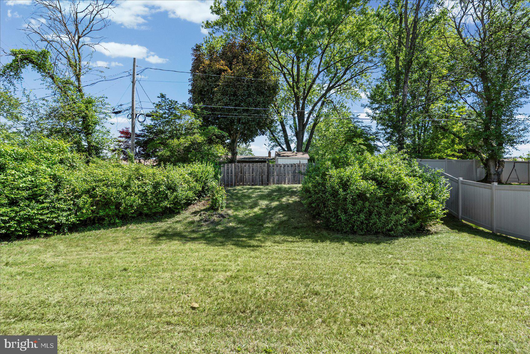 MAYFIELD - Residential