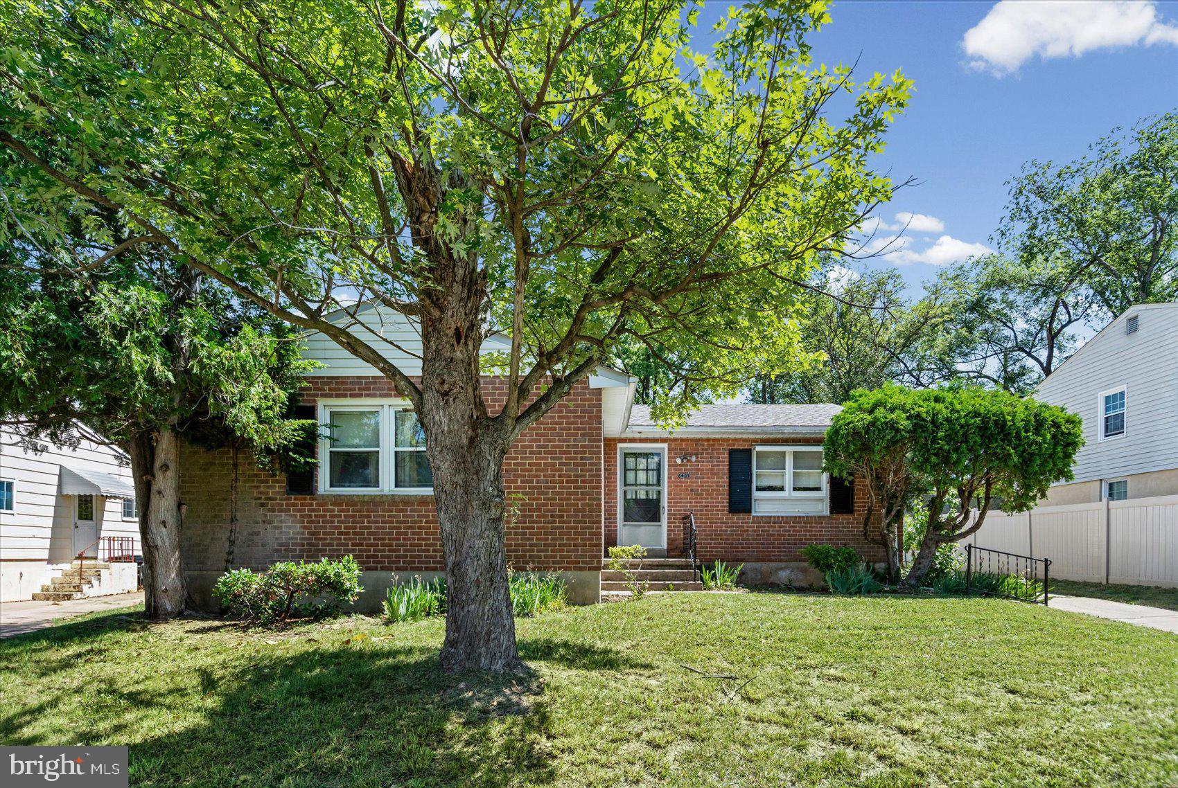 MAYFIELD - Residential