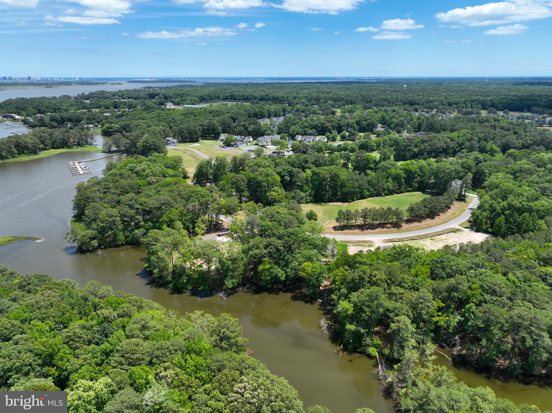 RIVER RUN - Residential