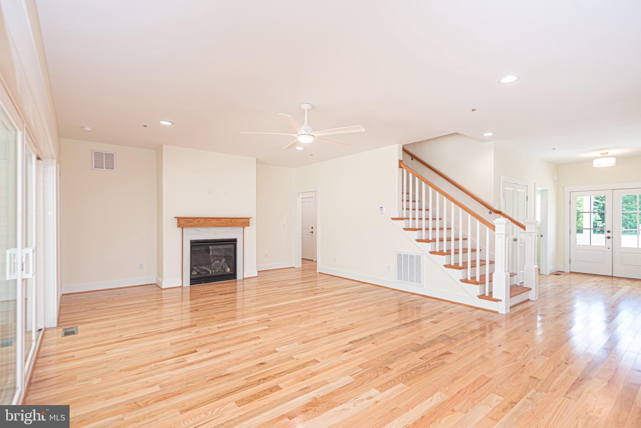 RIVER RUN - Residential