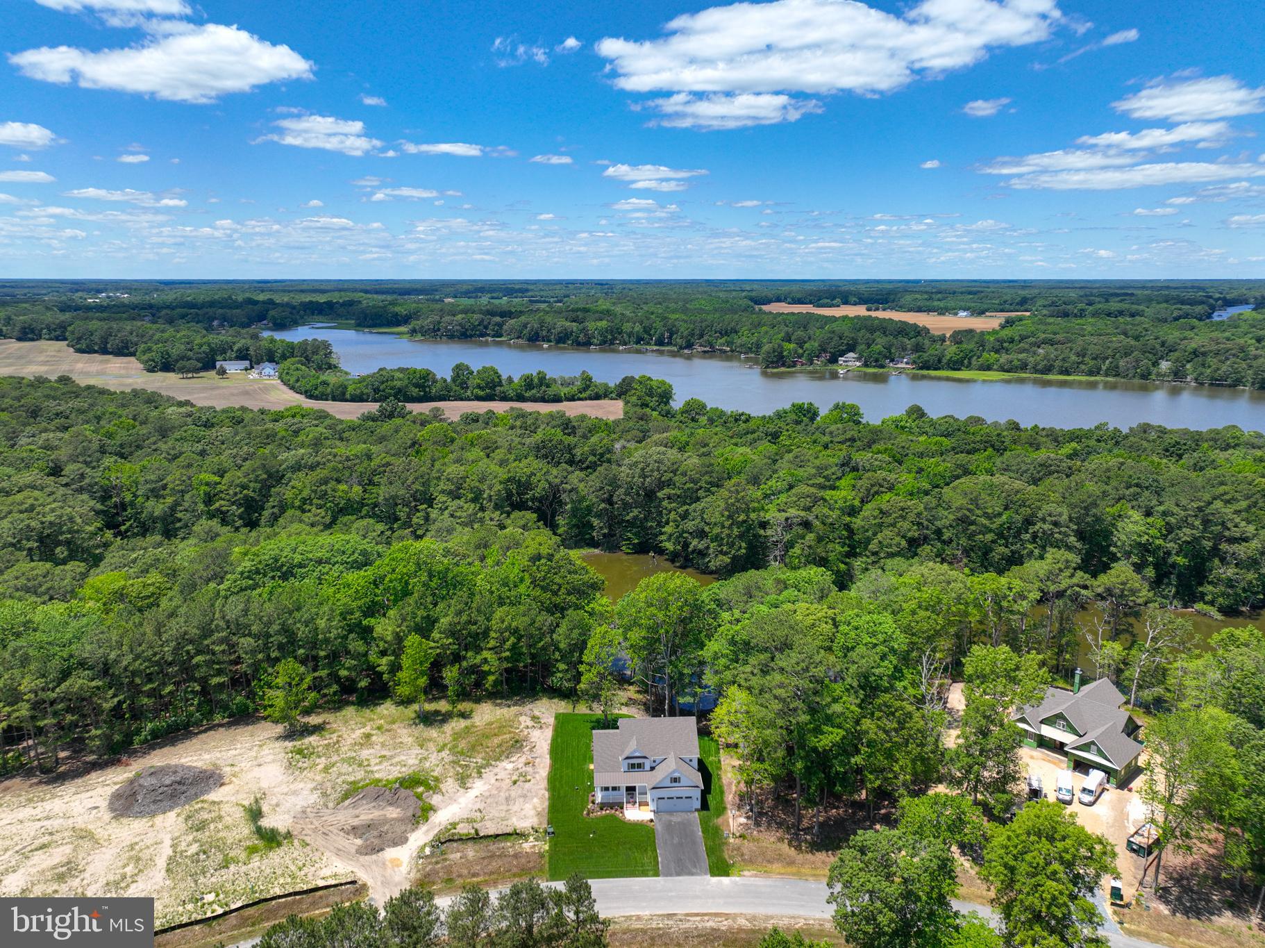 RIVER RUN - Residential