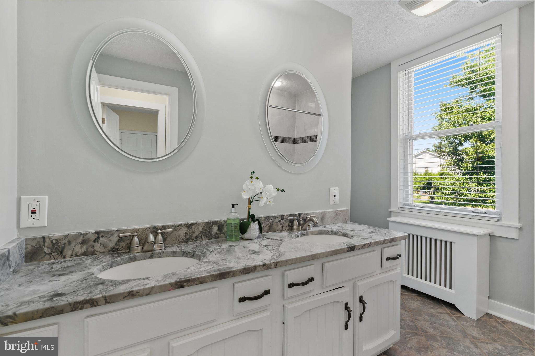 WHEATON OUT RES. (2) - Residential