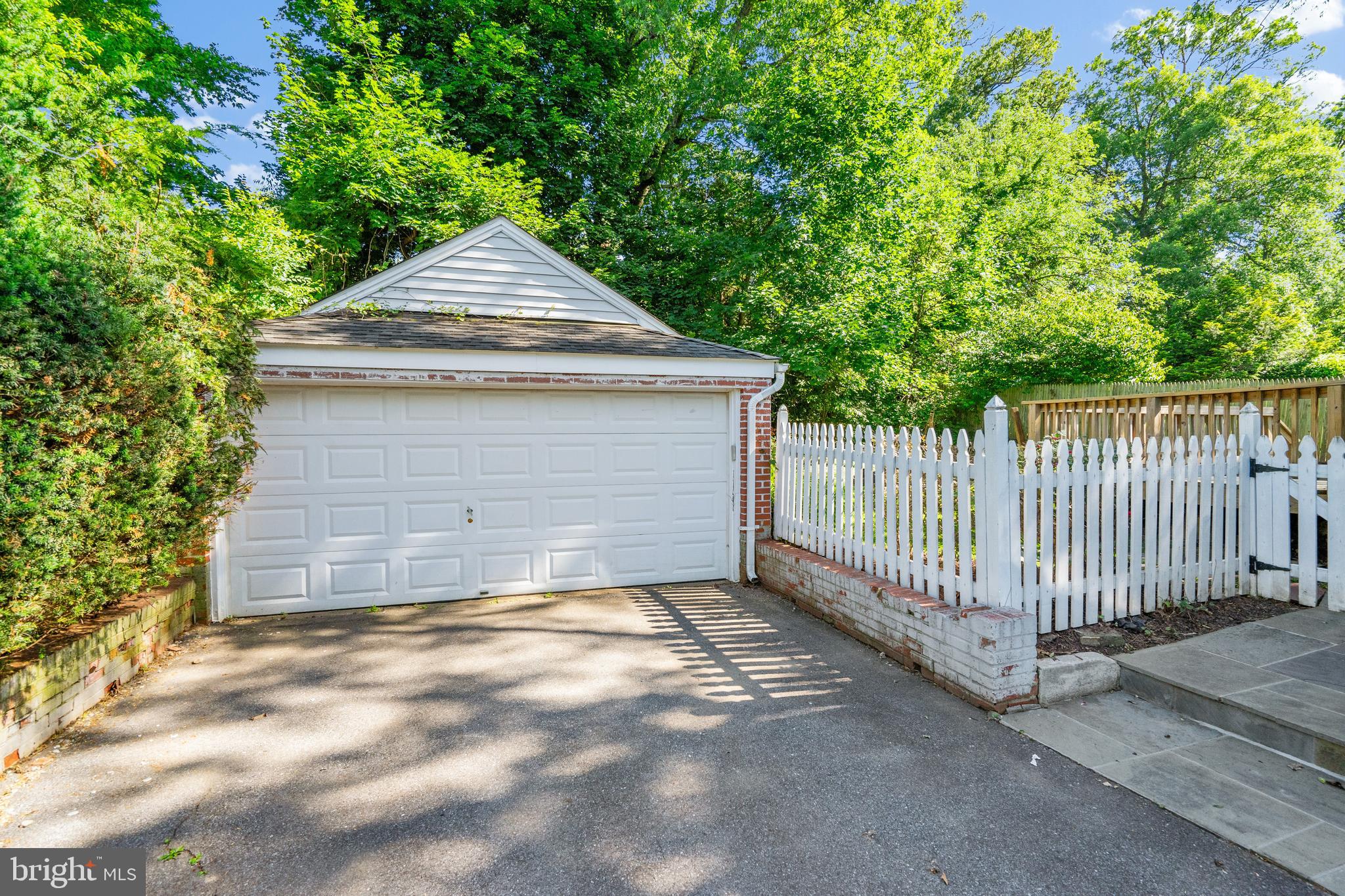 WHEATON OUT RES. (2) - Residential