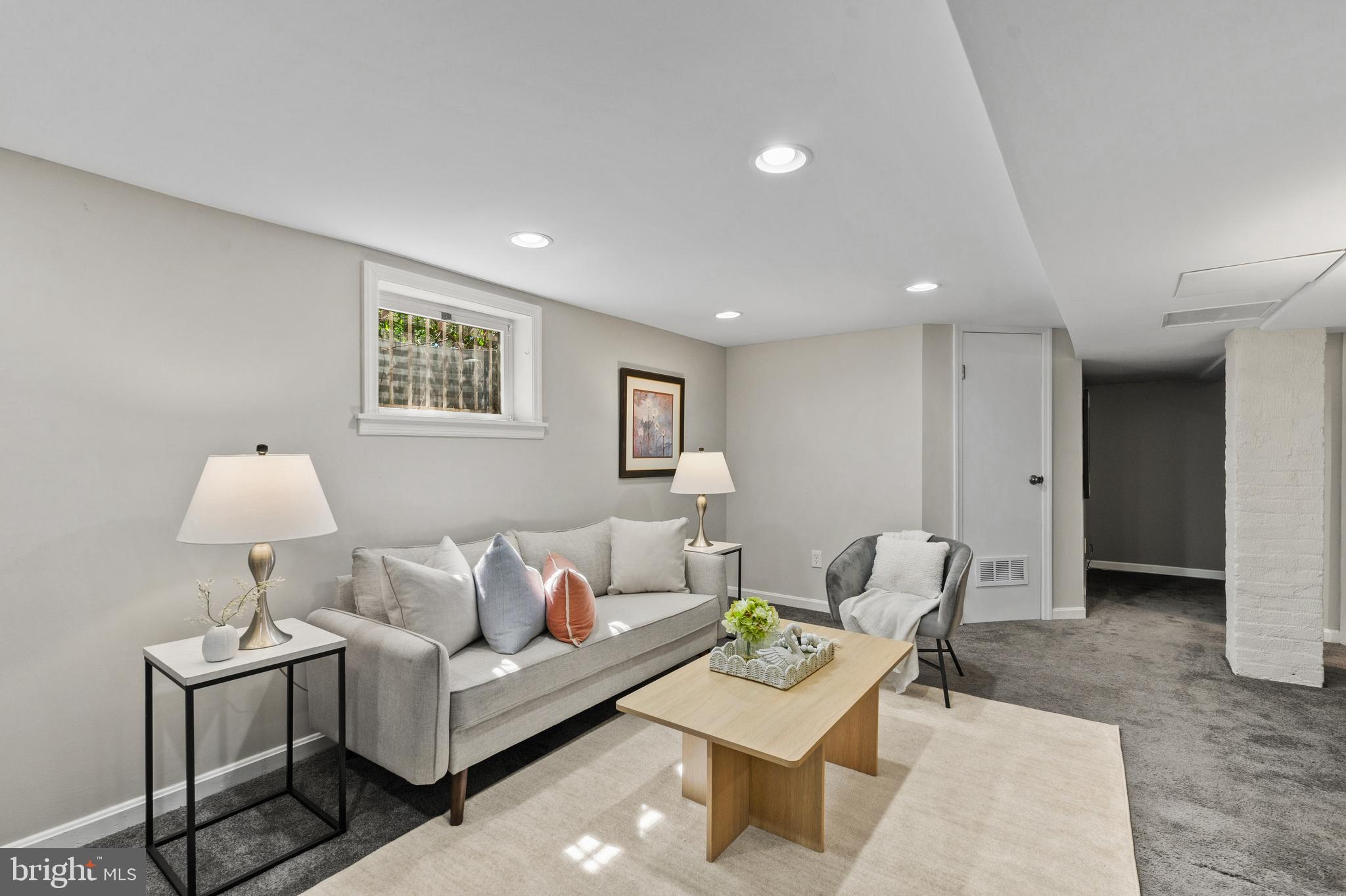 WHEATON OUT RES. (2) - Residential