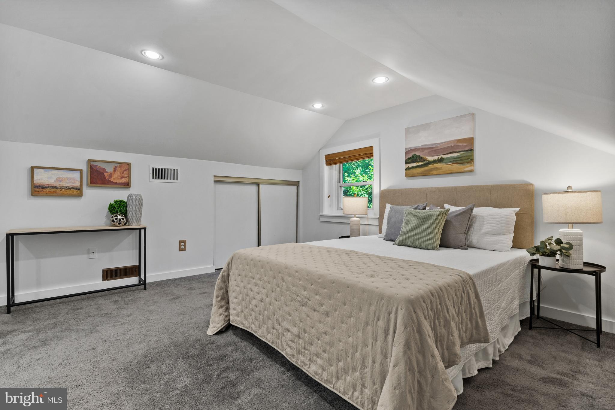 WHEATON OUT RES. (2) - Residential
