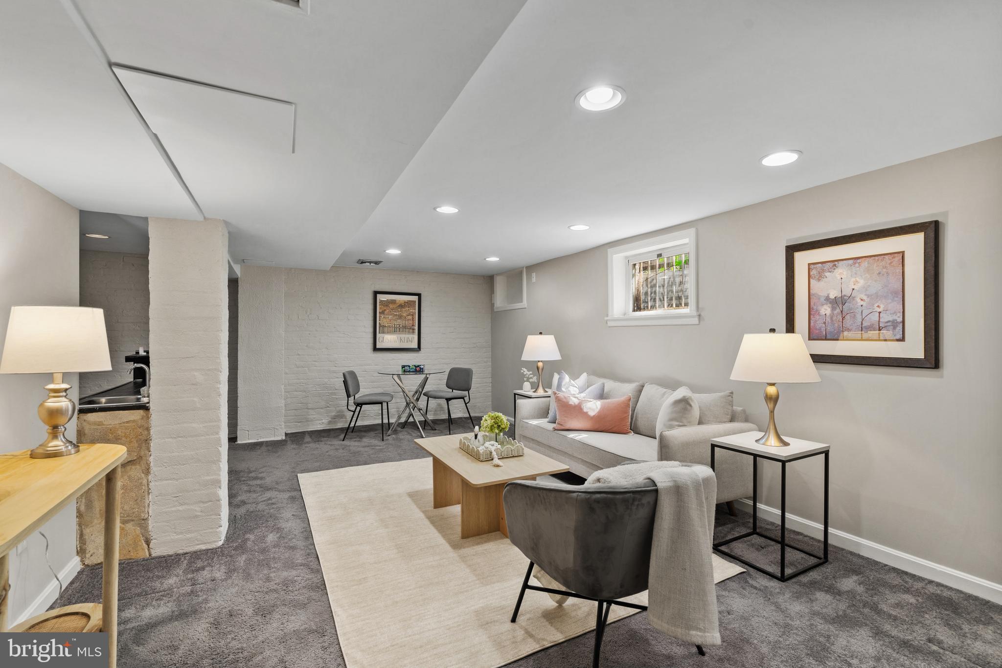 WHEATON OUT RES. (2) - Residential