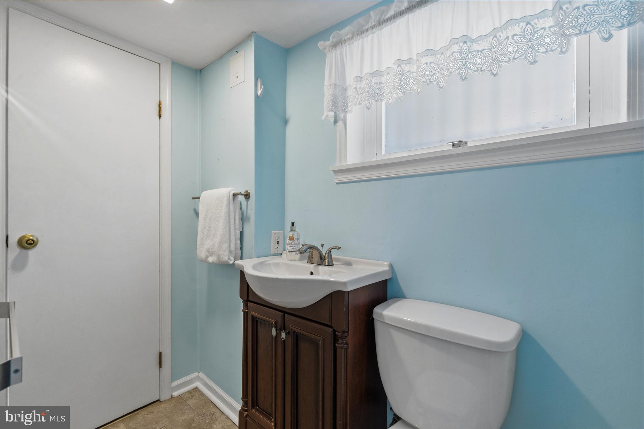 WHEATON OUT RES. (2) - Residential