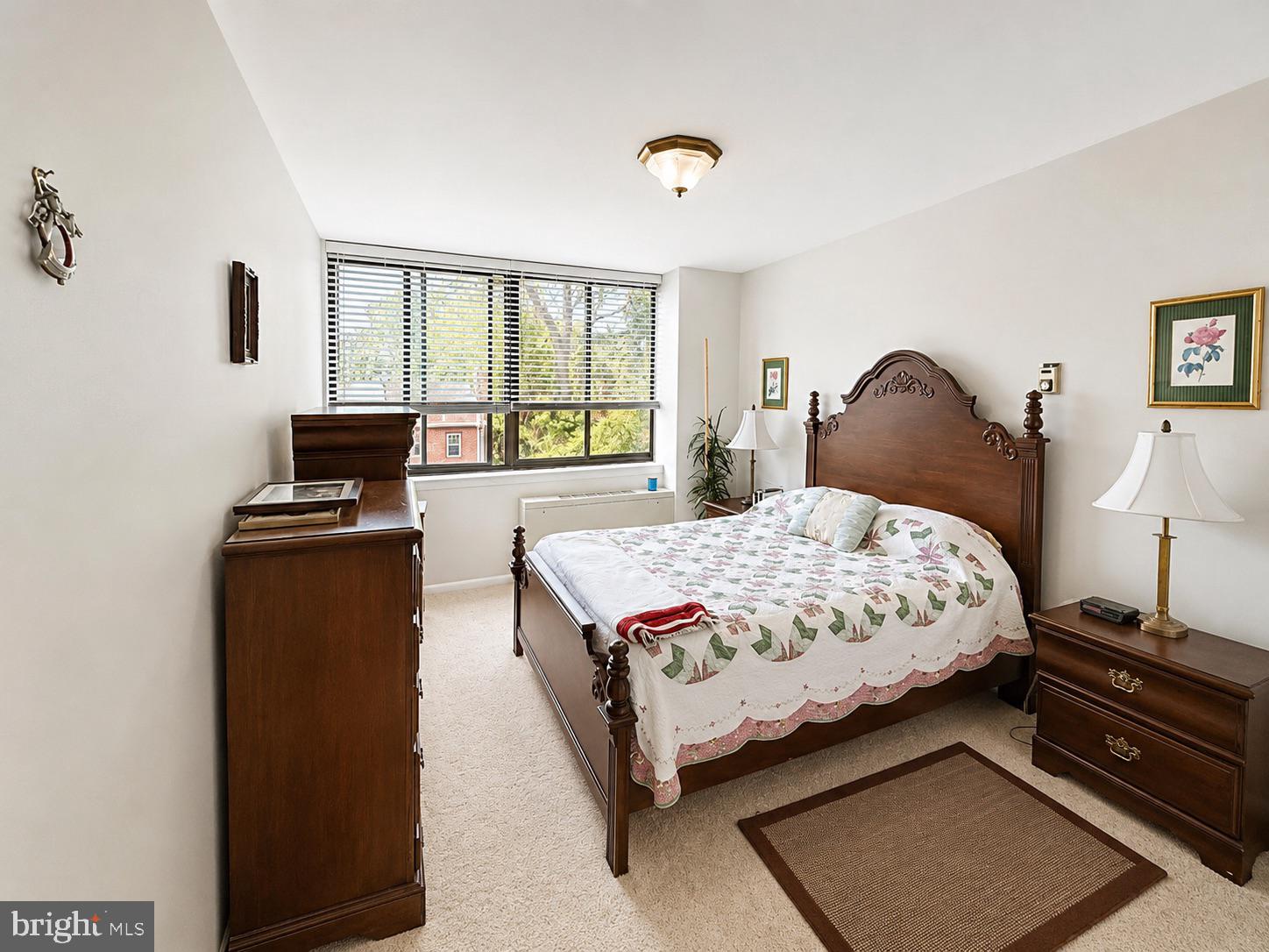 CARLYN PLACE - Residential