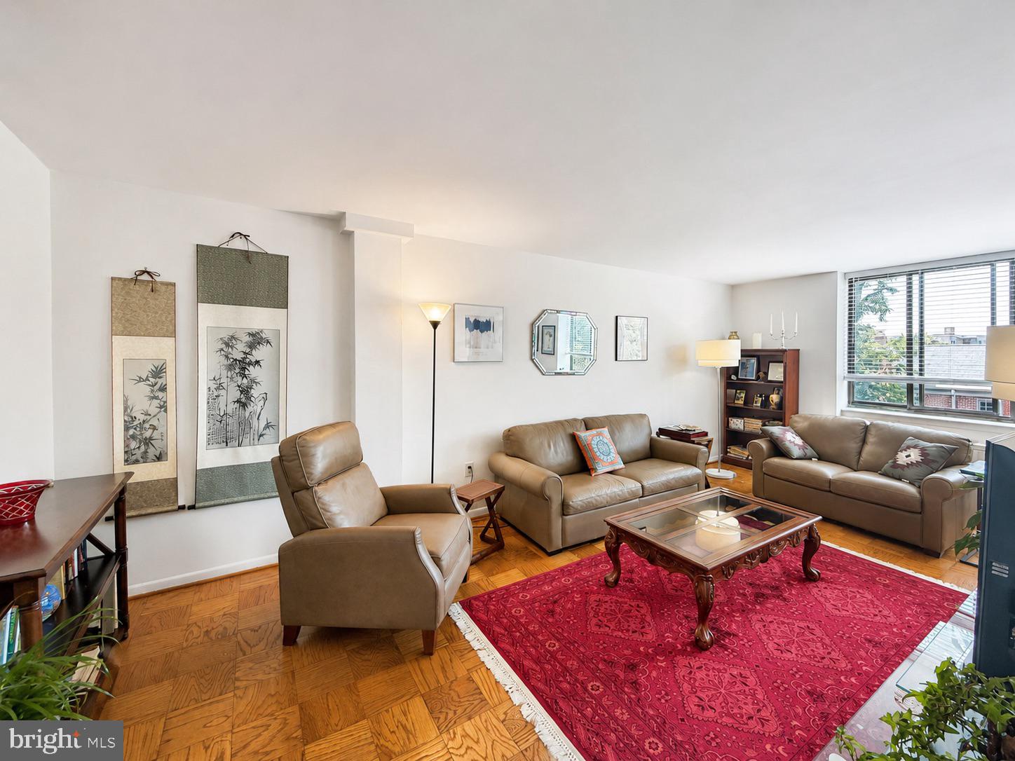 CARLYN PLACE - Residential