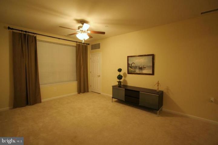 KINGS OVERLOOK - Residential