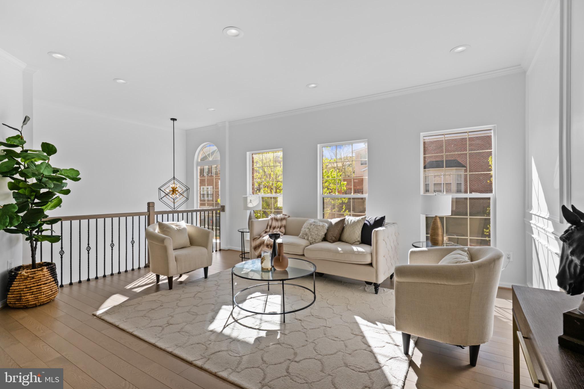 KINGSTOWNE - Residential